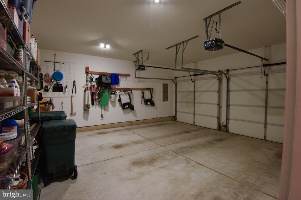 TRADITIONS OF AMERICA AT SAUCON VALLEY - Residential