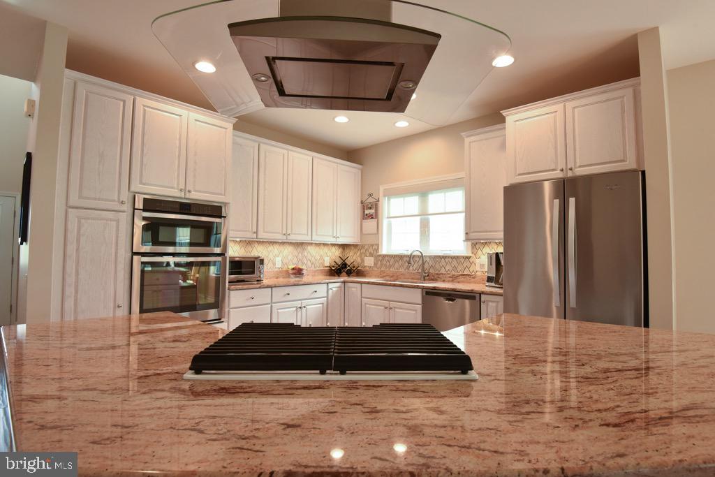 TRADITIONS OF AMERICA AT SAUCON VALLEY - Residential