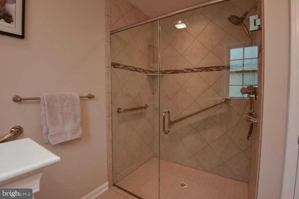 TRADITIONS OF AMERICA AT SAUCON VALLEY - Residential