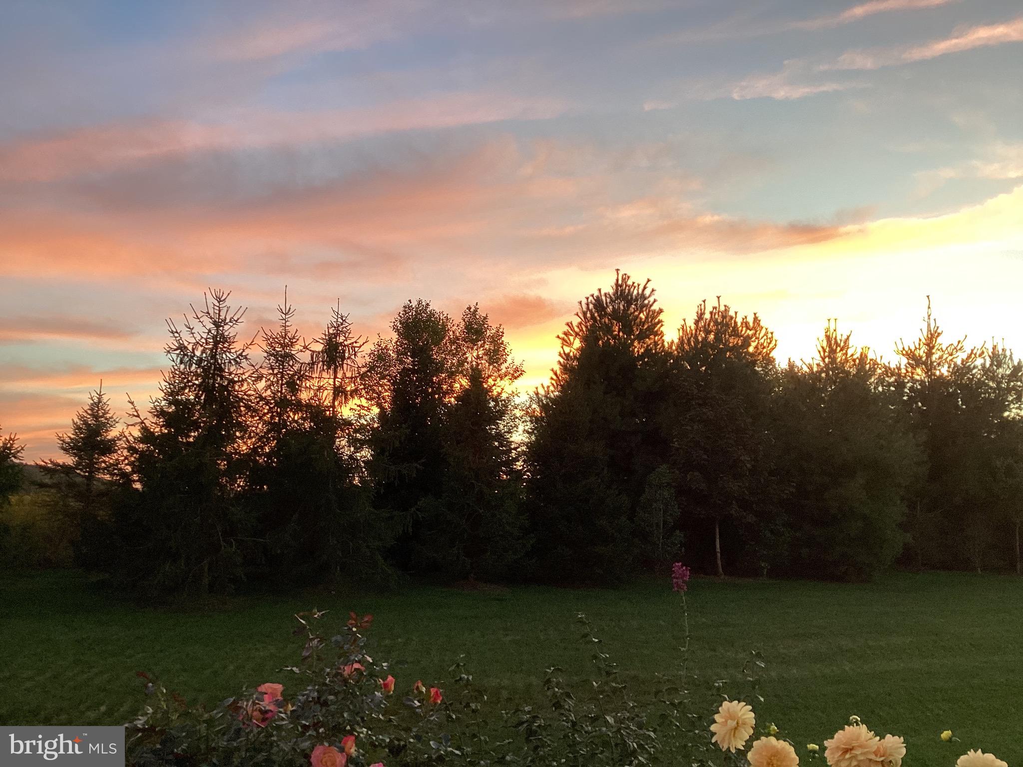 TRADITIONS OF AMERICA AT SAUCON VALLEY - Residential