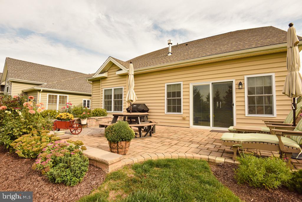 TRADITIONS OF AMERICA AT SAUCON VALLEY - Residential