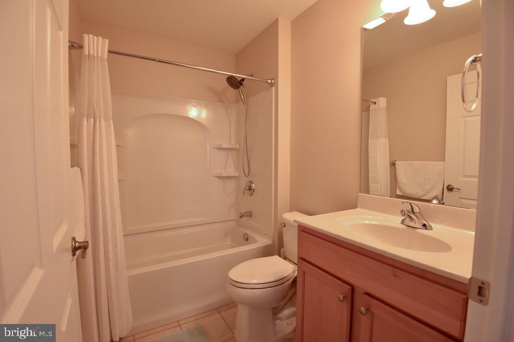 TRADITIONS OF AMERICA AT SAUCON VALLEY - Residential