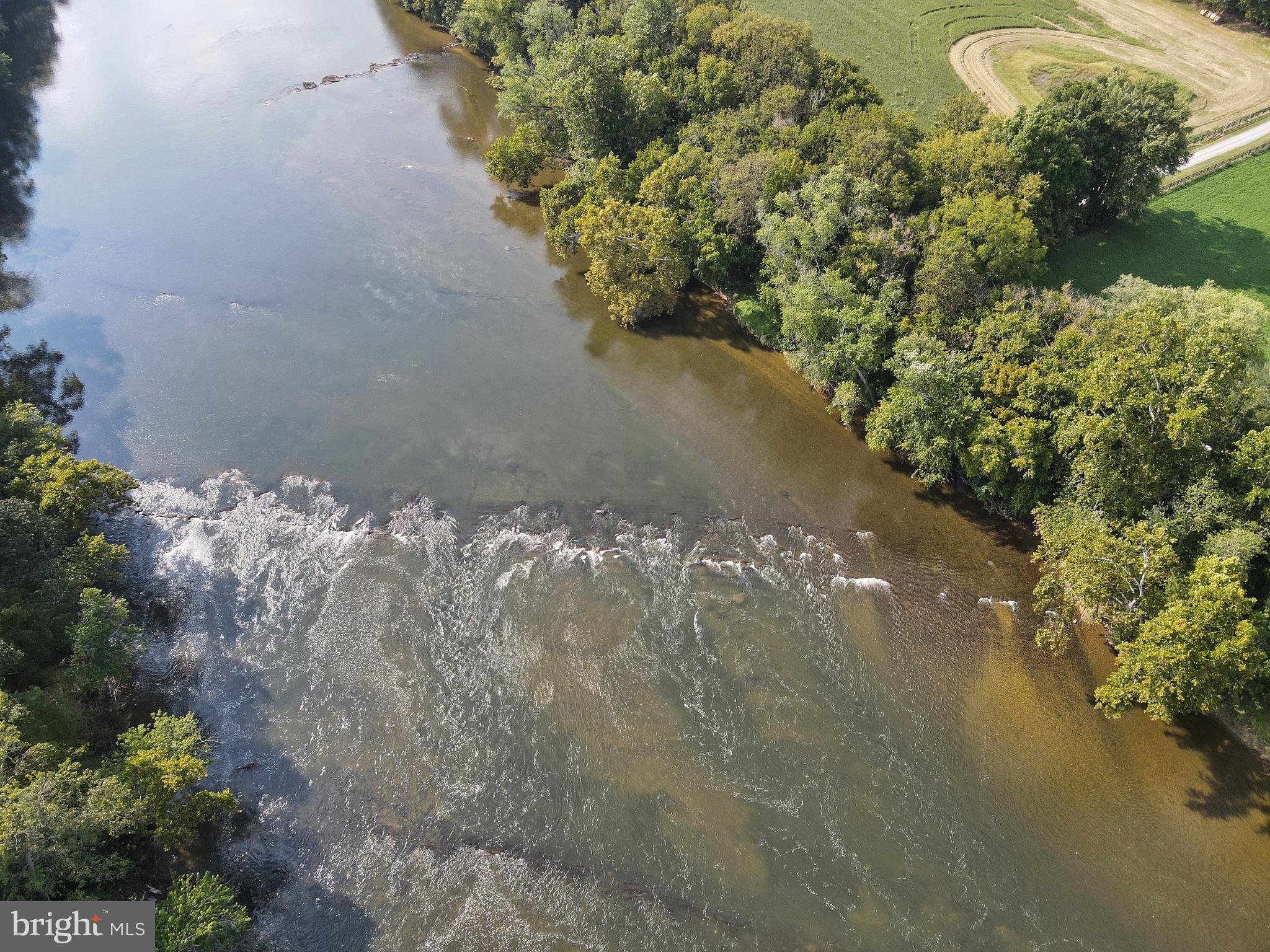 CALMES NECK ESTATES - Land