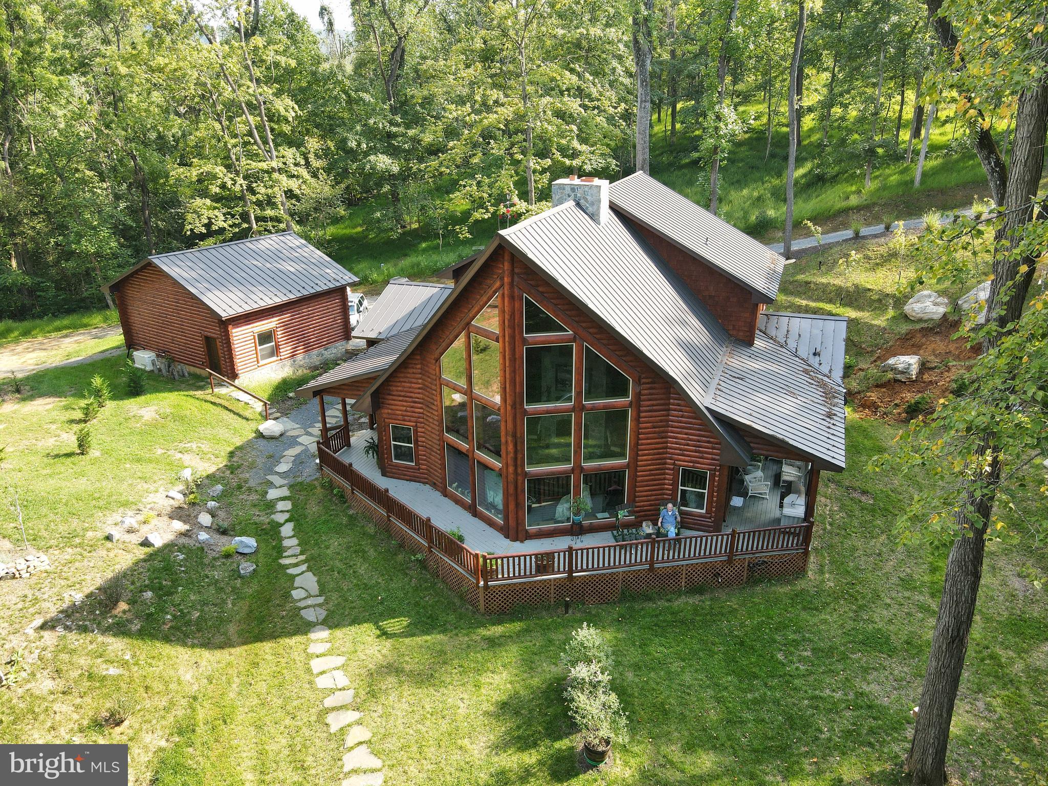 CALMES NECK ESTATES - Land