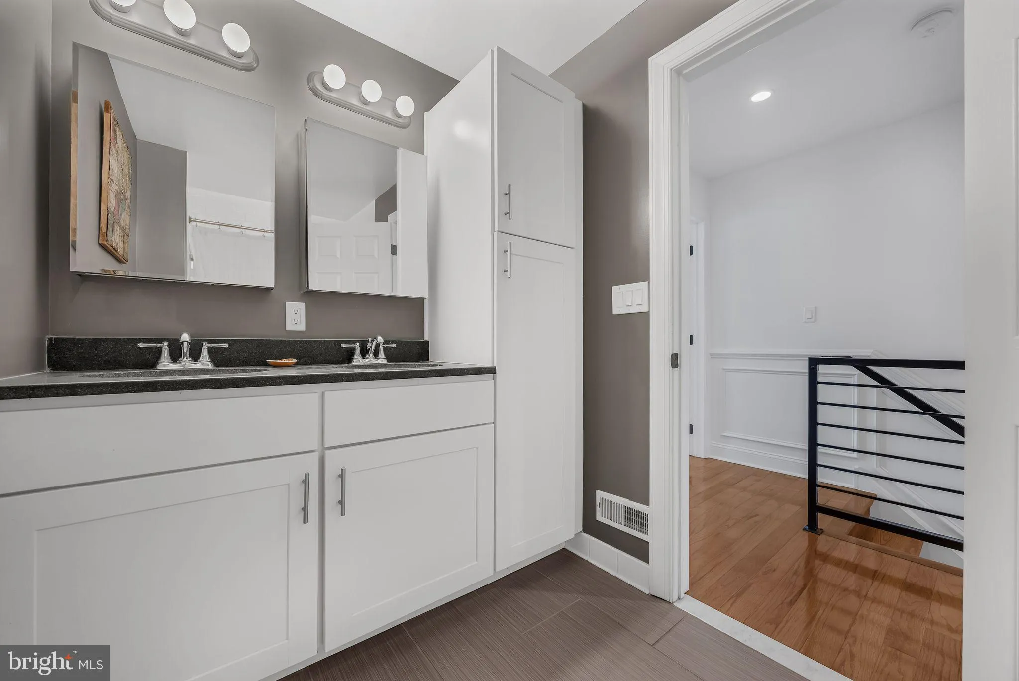 Philadelphia, Pennsylvania 19148, United States, 2 Bedrooms Bedrooms, ,2 BathroomsBathrooms,Residential,Active,99791