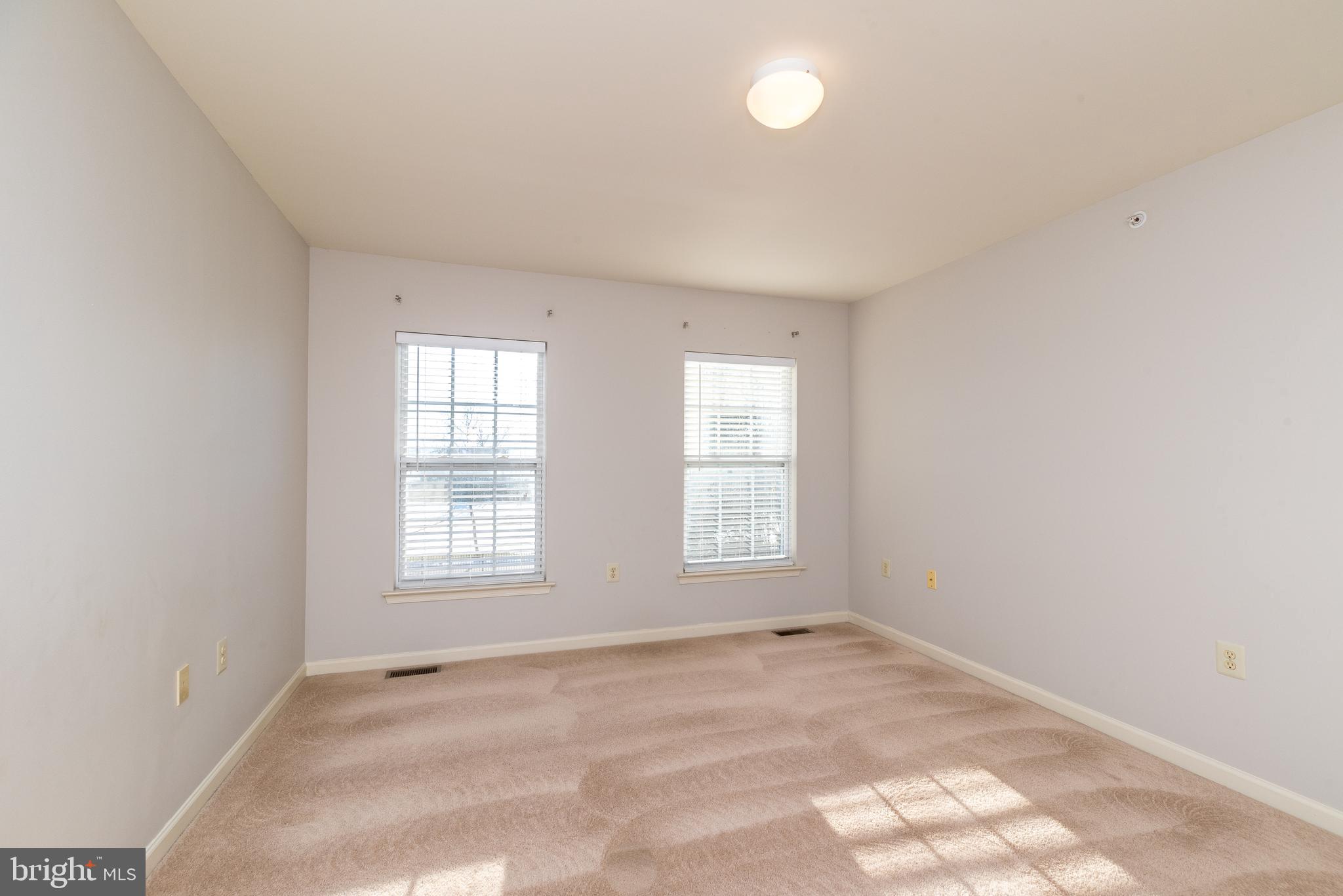 THE COURT AT PERKIO - Residential Lease