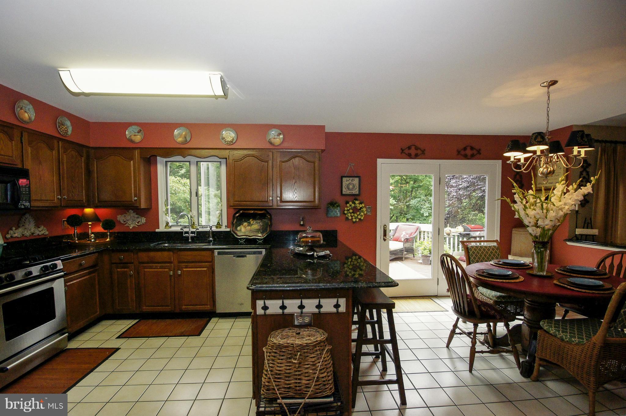 MOUNT HEBRON - Residential