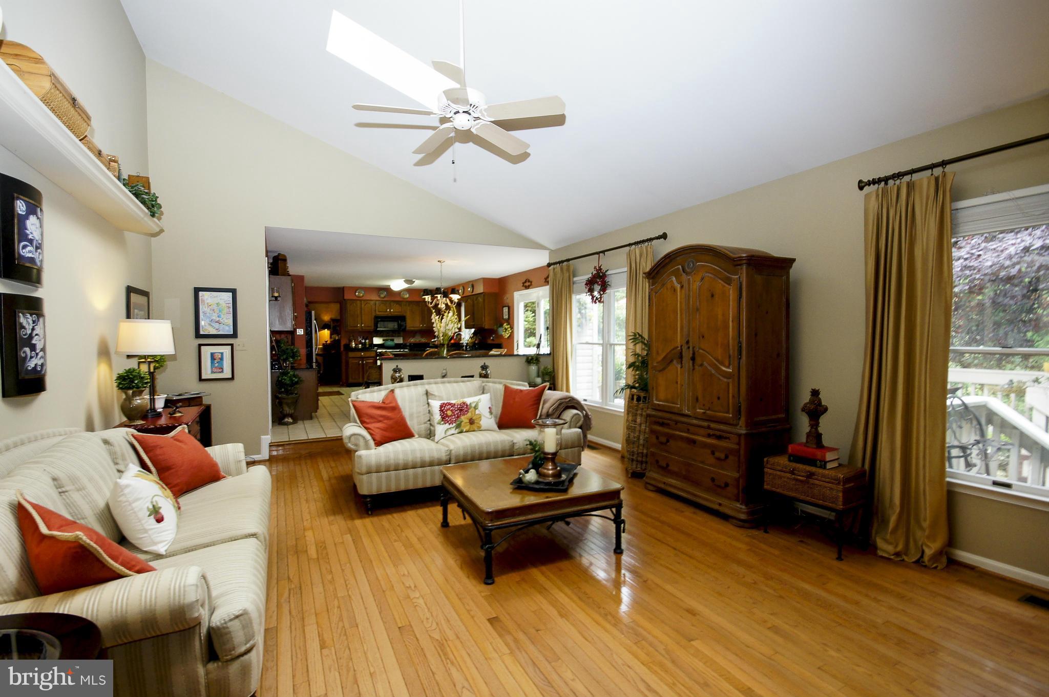 MOUNT HEBRON - Residential