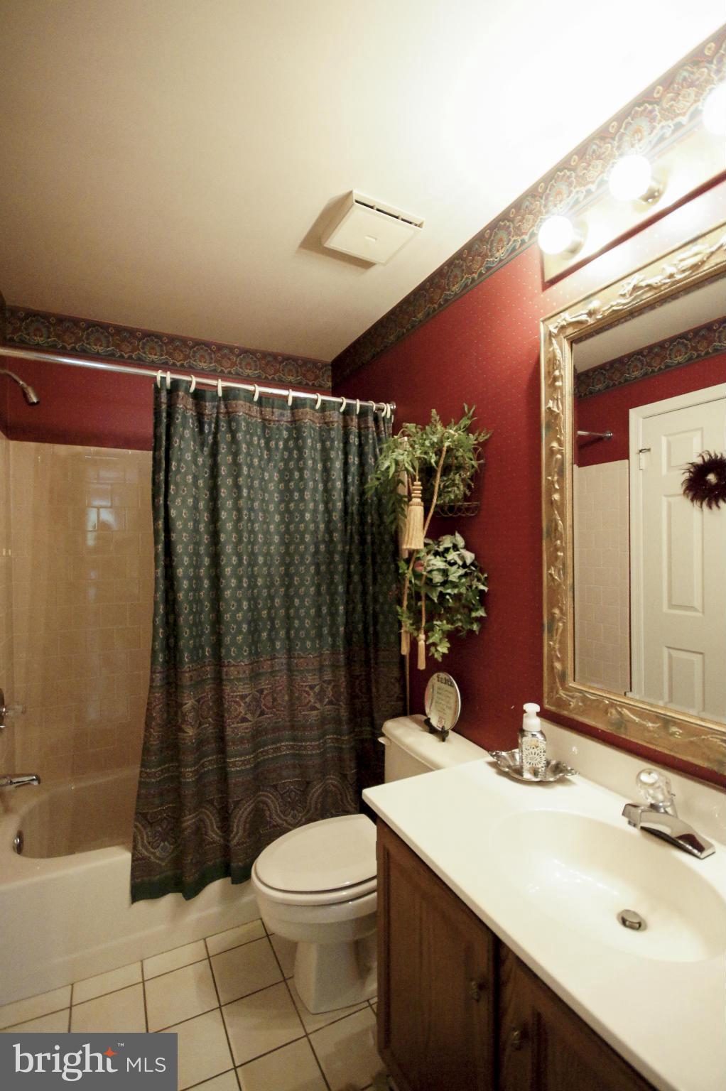 MOUNT HEBRON - Residential