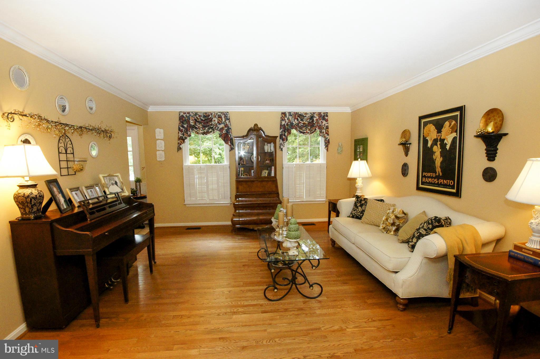 MOUNT HEBRON - Residential