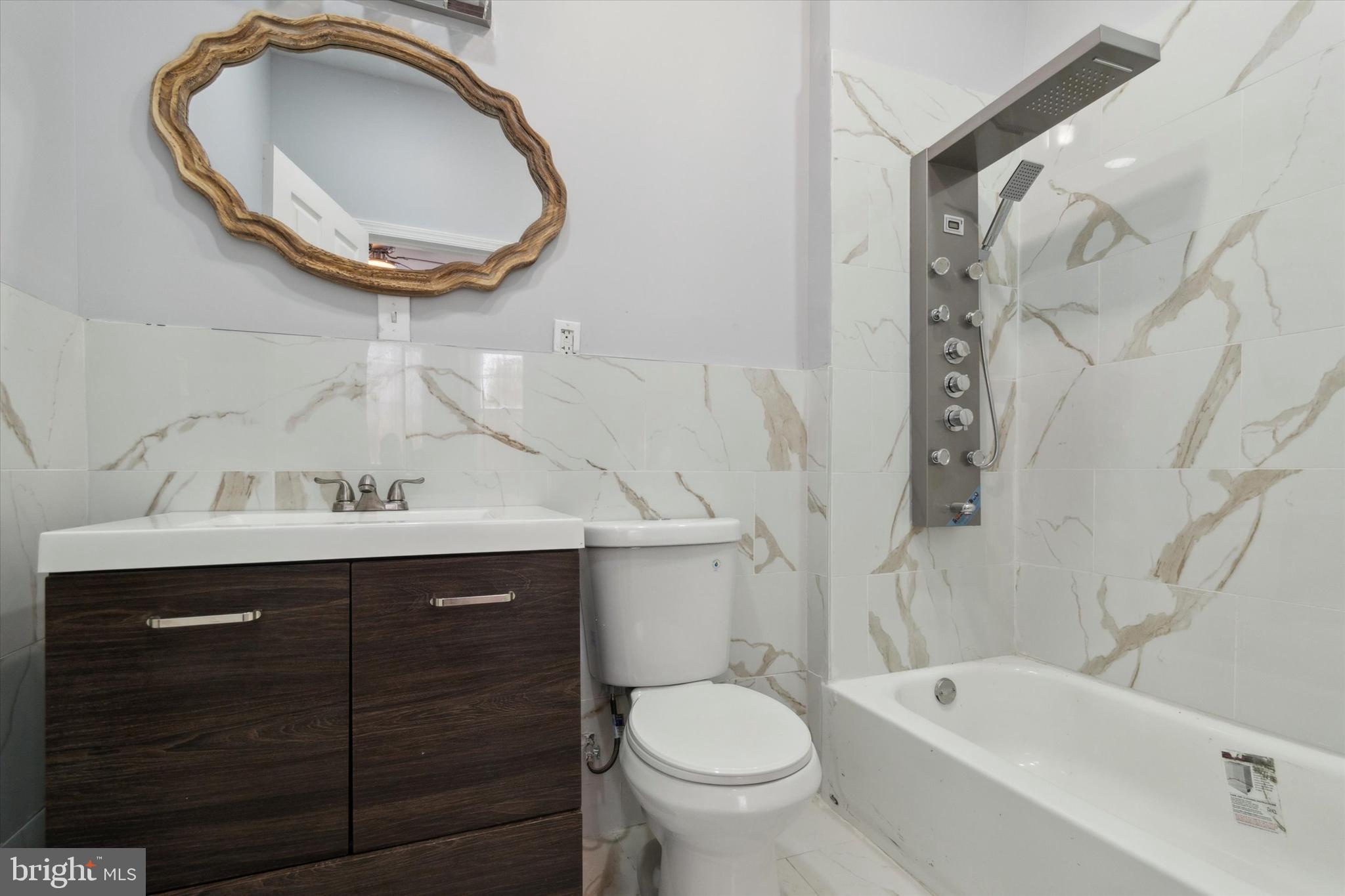 FERN ROCK - Residential