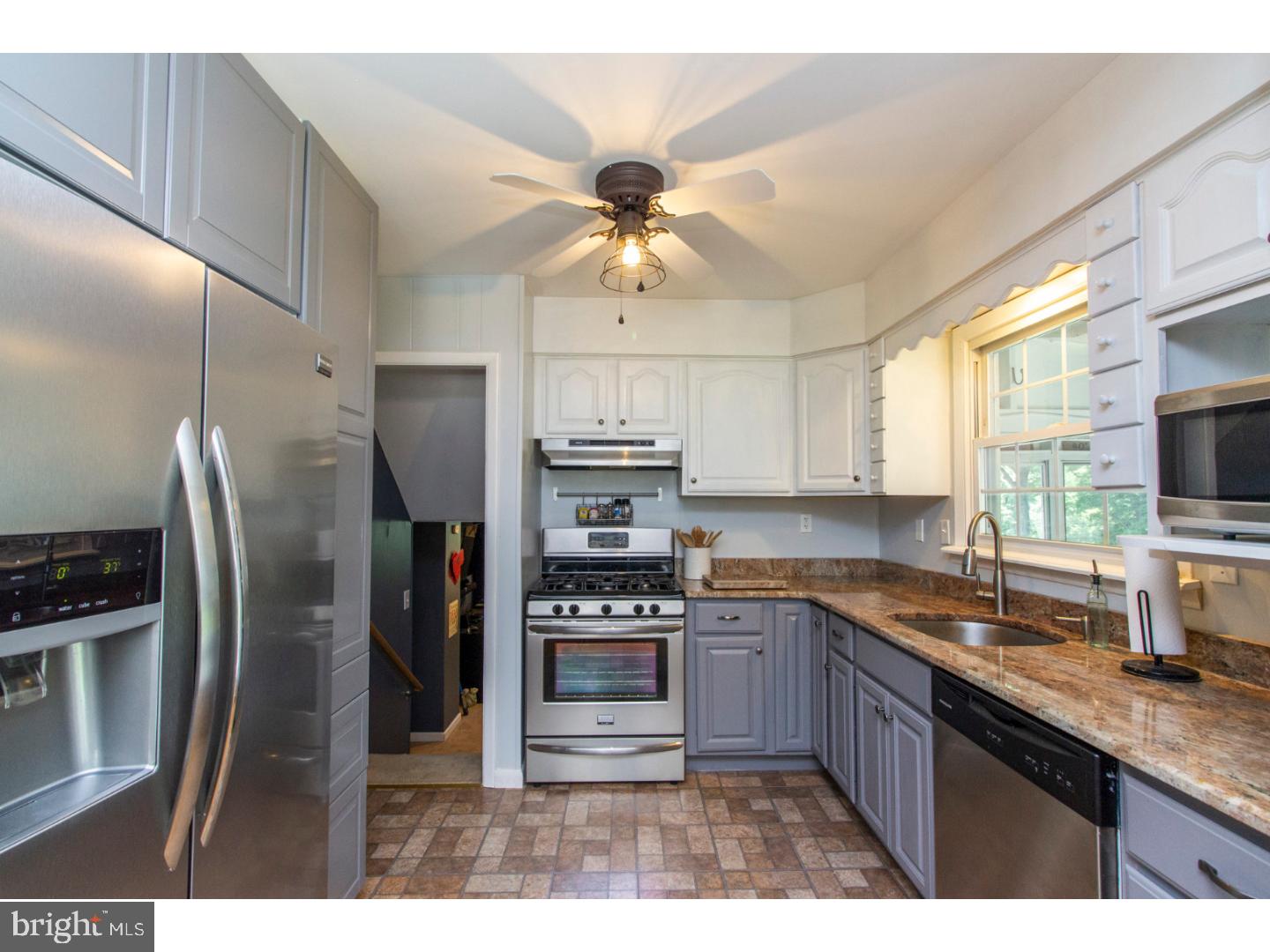 WILLOW GROVE - Residential