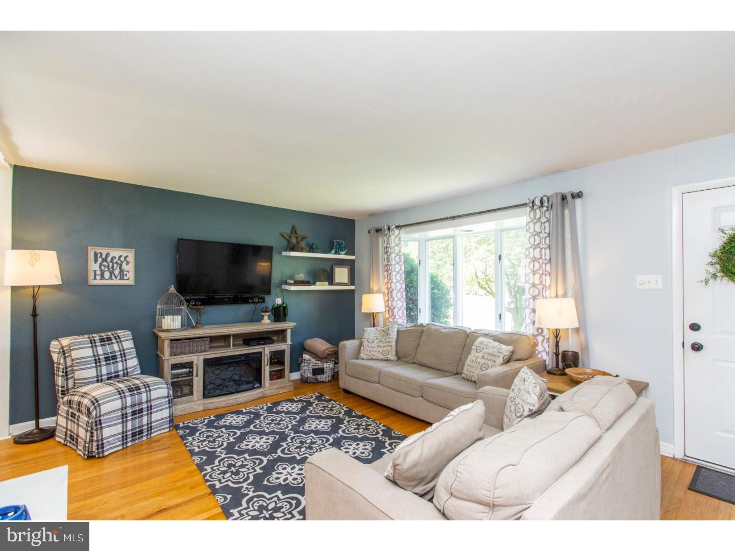 WILLOW GROVE - Residential