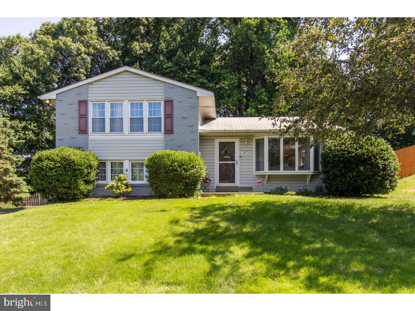 WILLOW GROVE - Residential