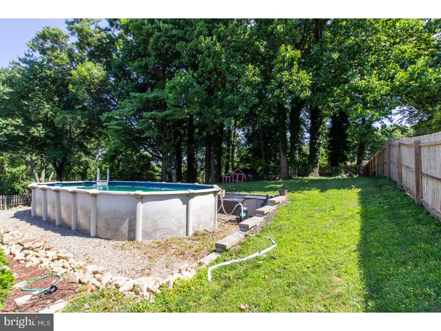 WILLOW GROVE - Residential