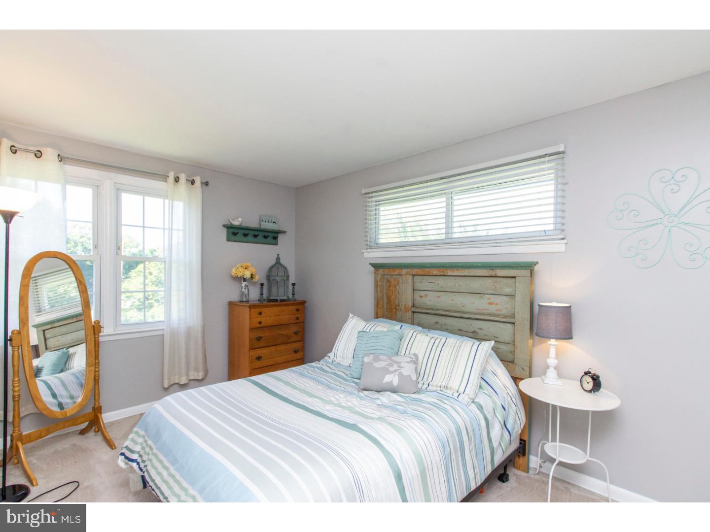 WILLOW GROVE - Residential