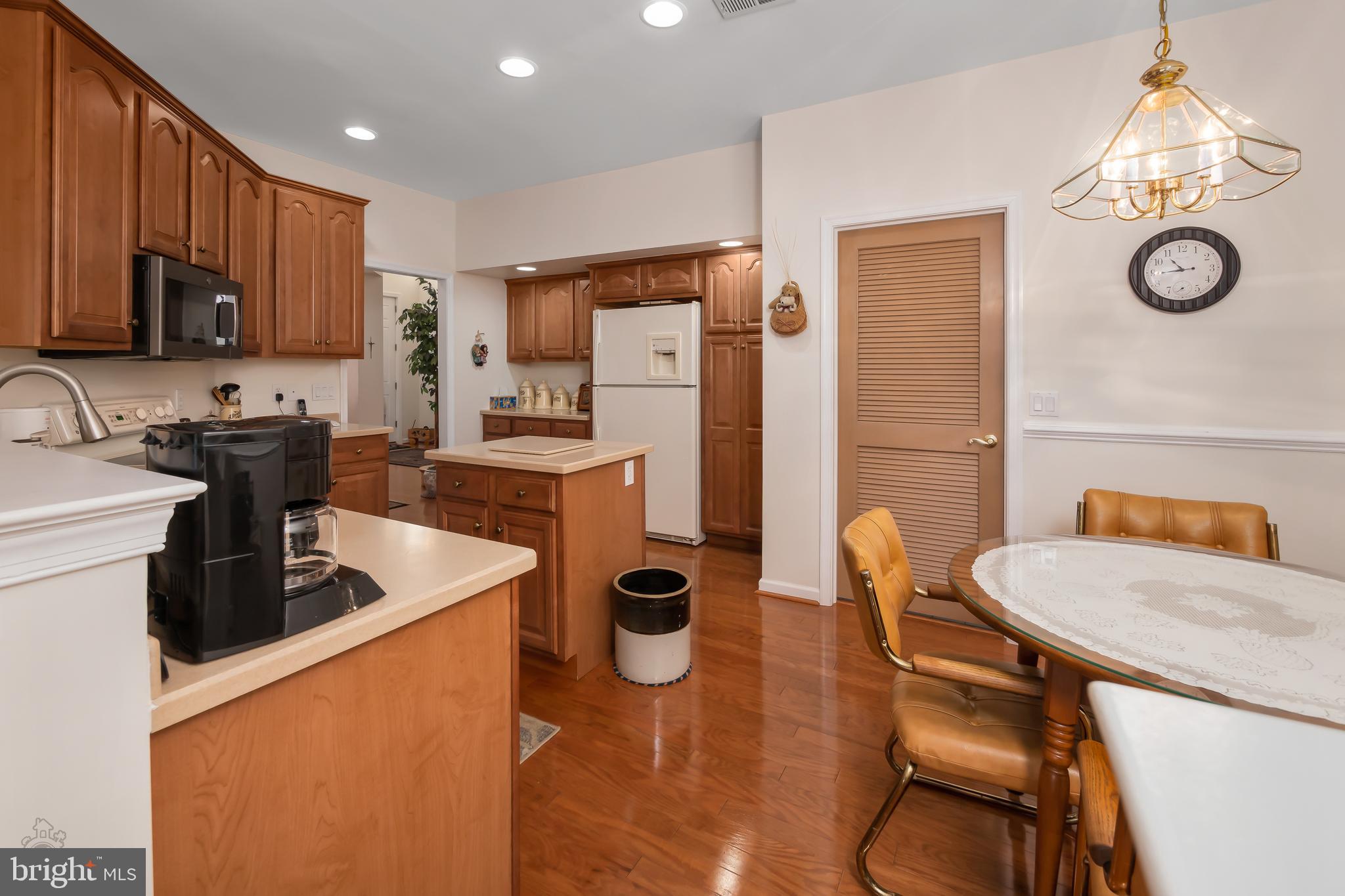 WILD CHERRY KNOLL - Residential