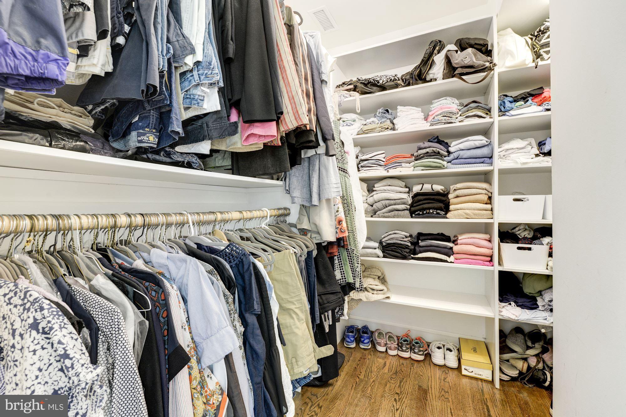 WESTGATE - Residential