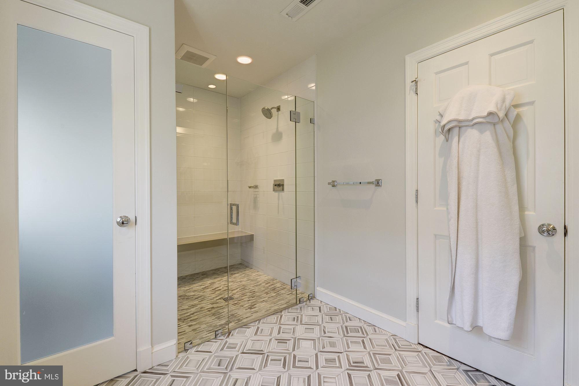 WESTGATE - Residential