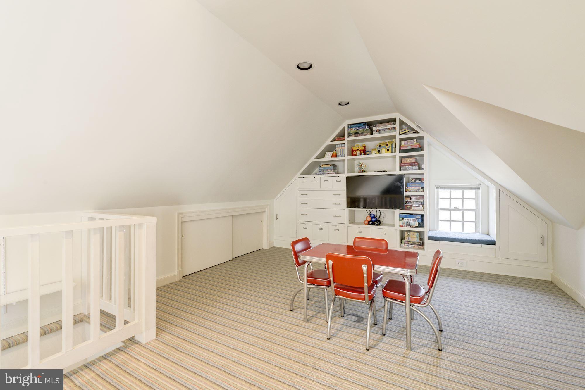 WESTGATE - Residential