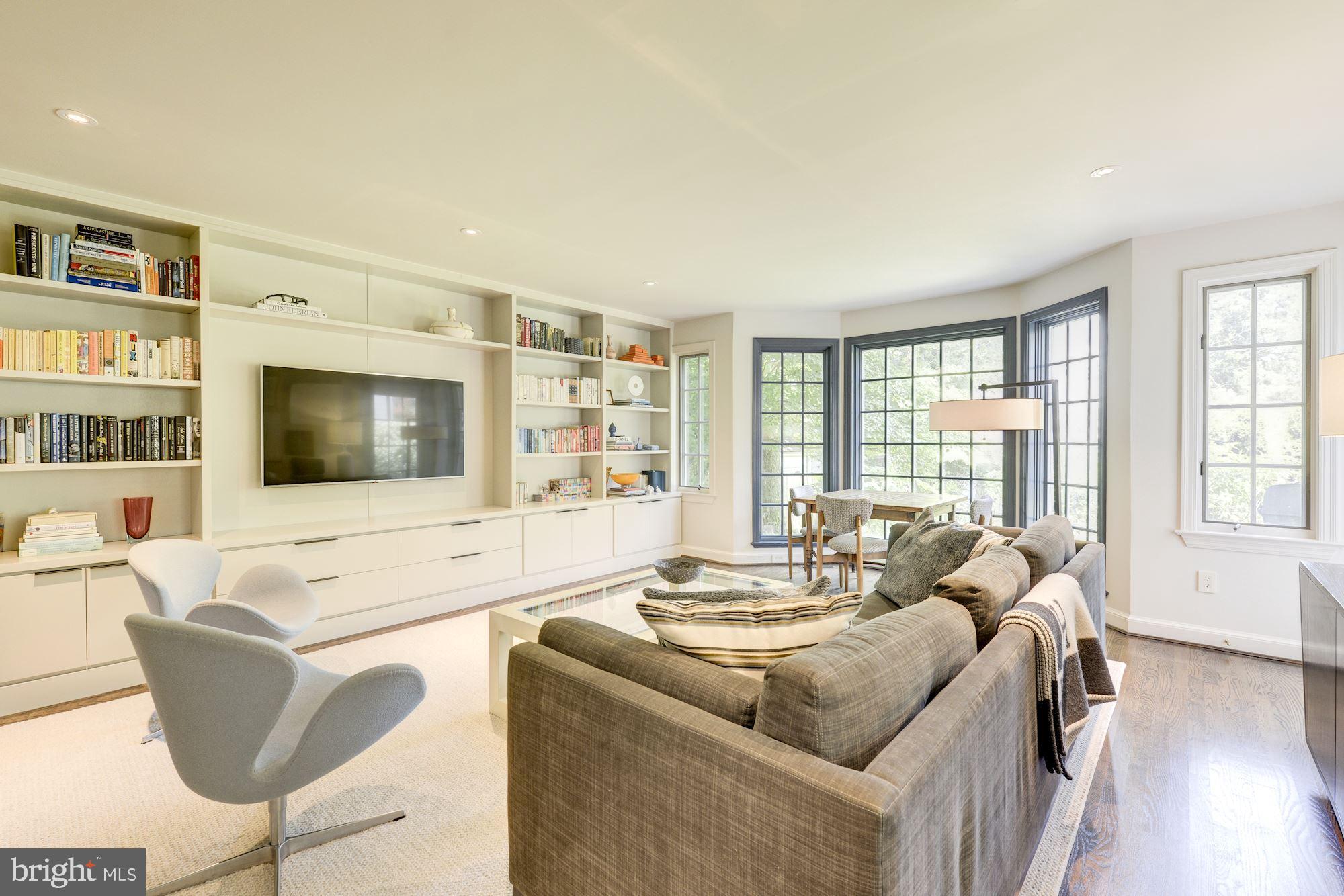 WESTGATE - Residential