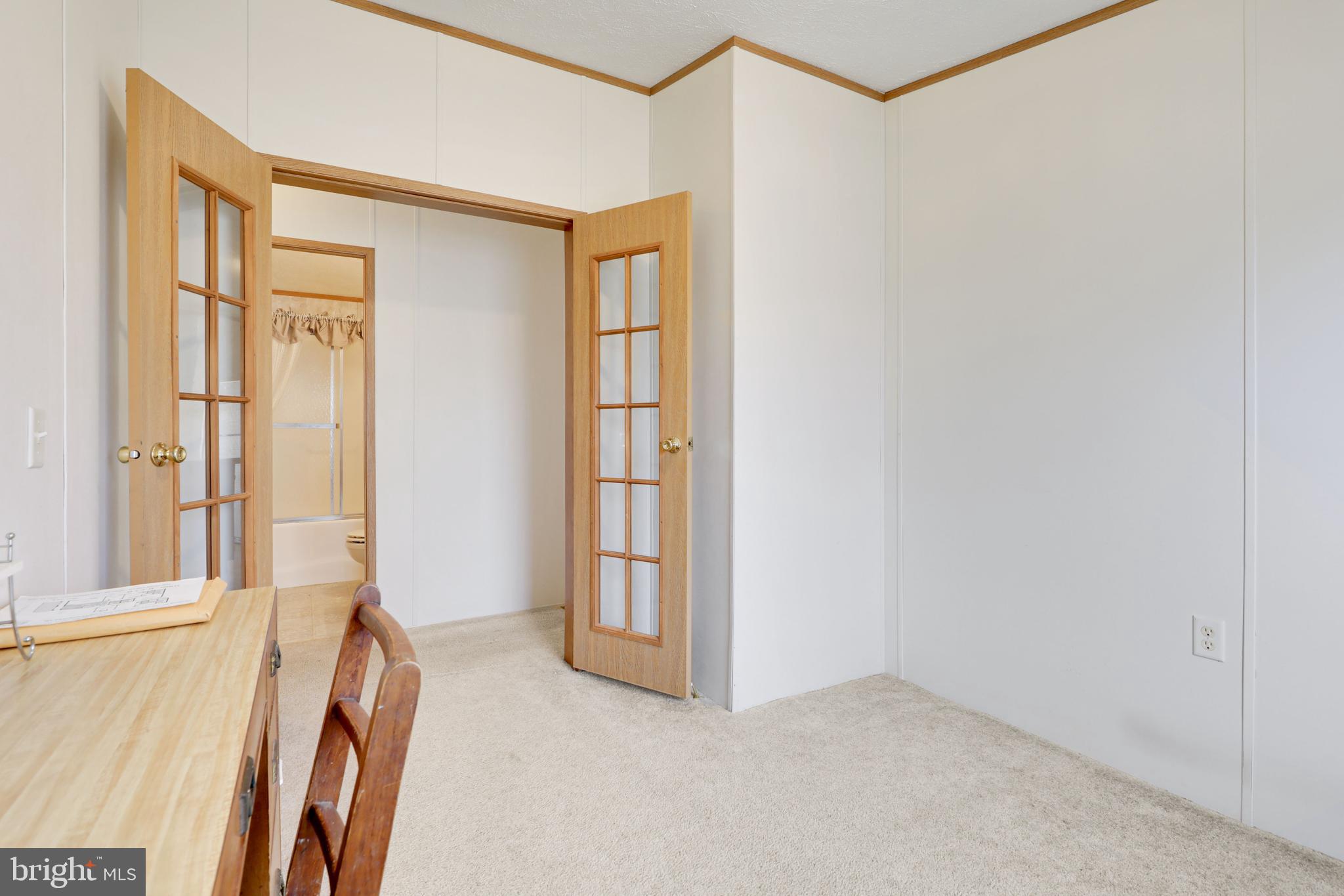 MAYBELLE MANOR - Residential