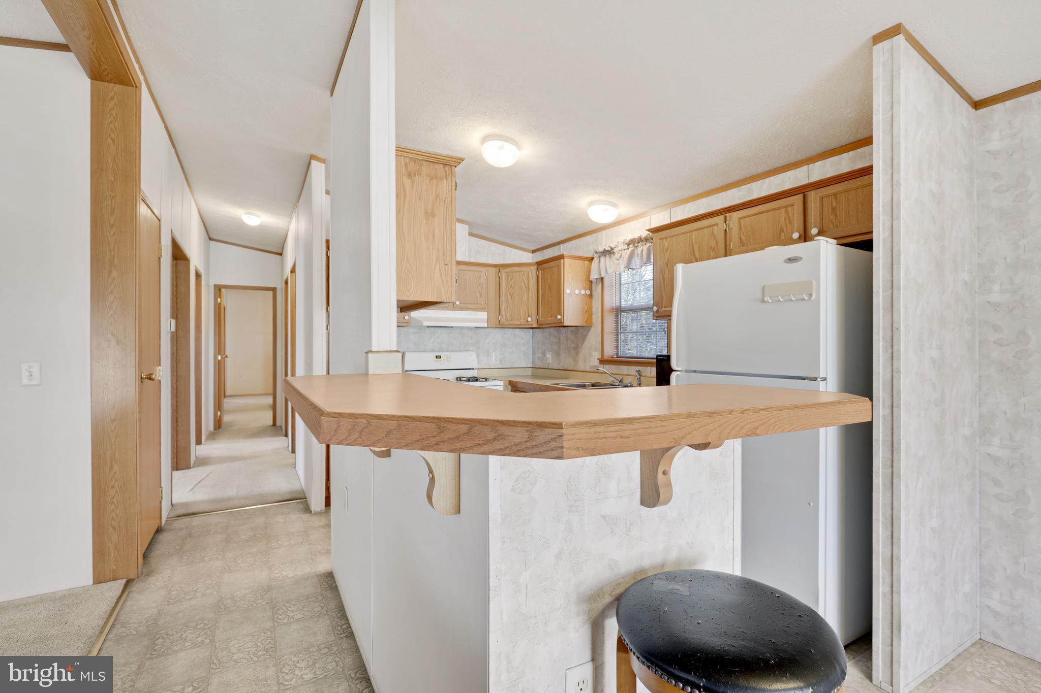 MAYBELLE MANOR - Residential