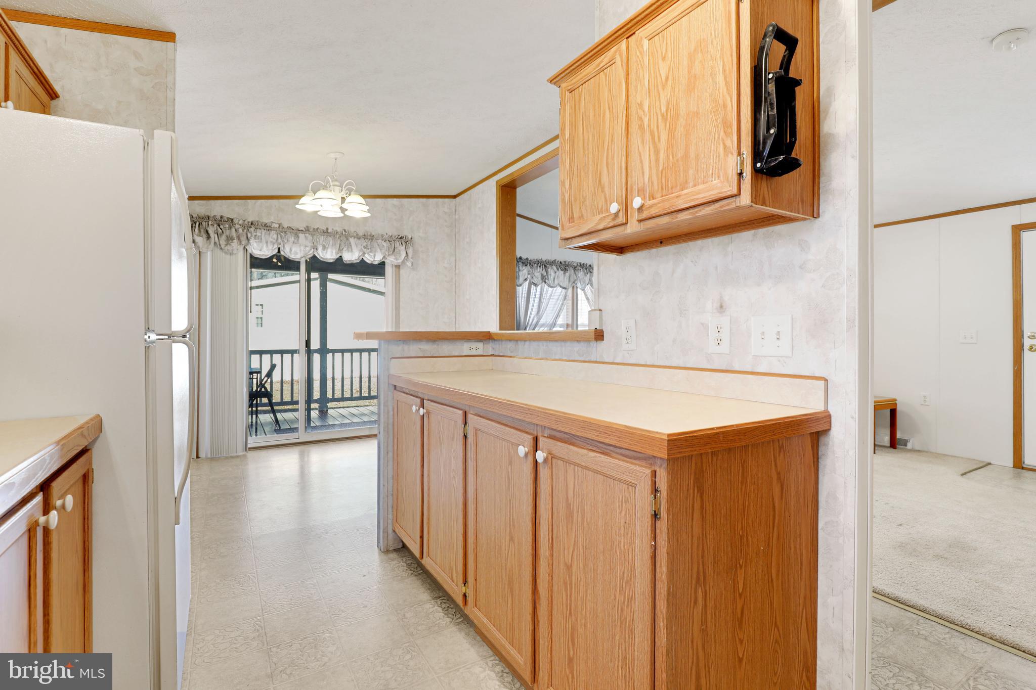 MAYBELLE MANOR - Residential