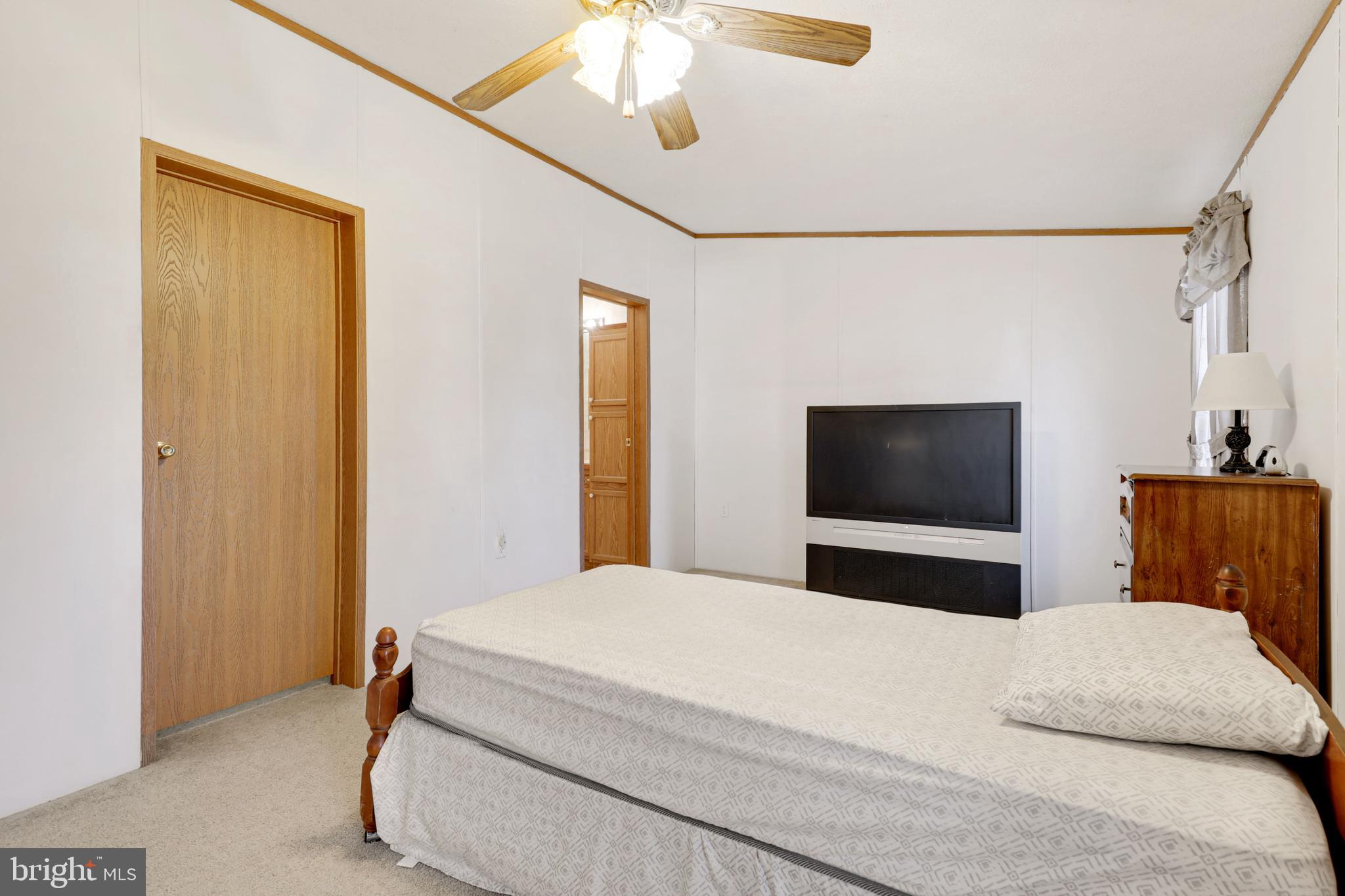 MAYBELLE MANOR - Residential