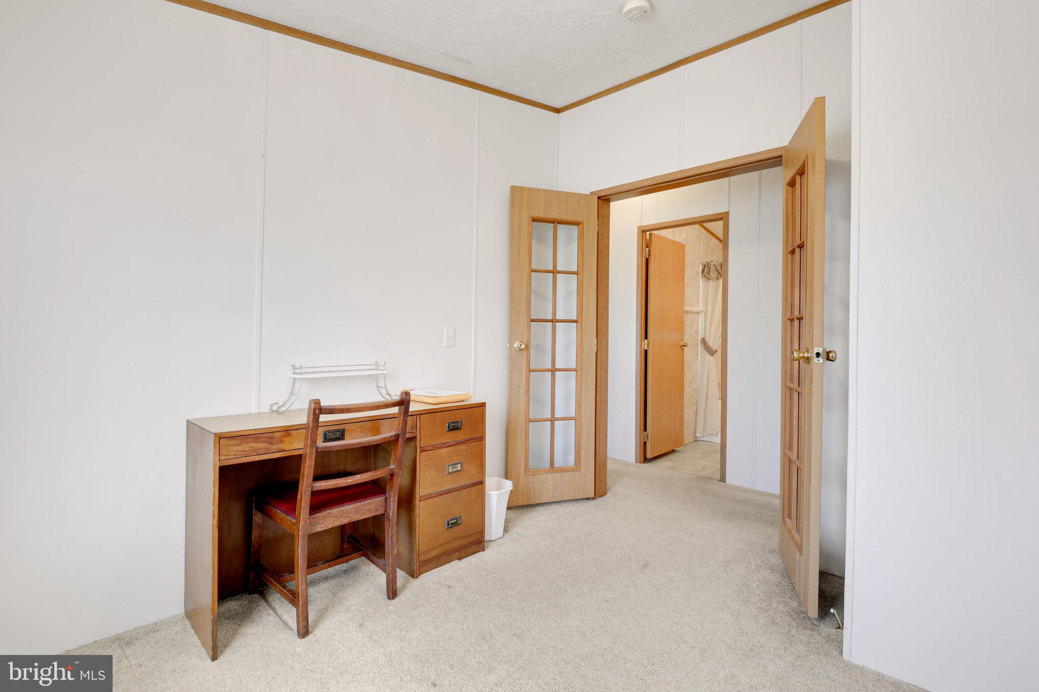 MAYBELLE MANOR - Residential