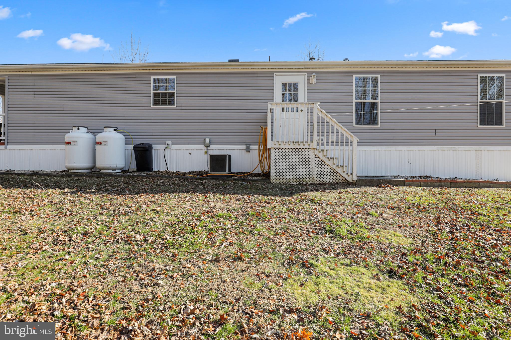 MAYBELLE MANOR - Residential