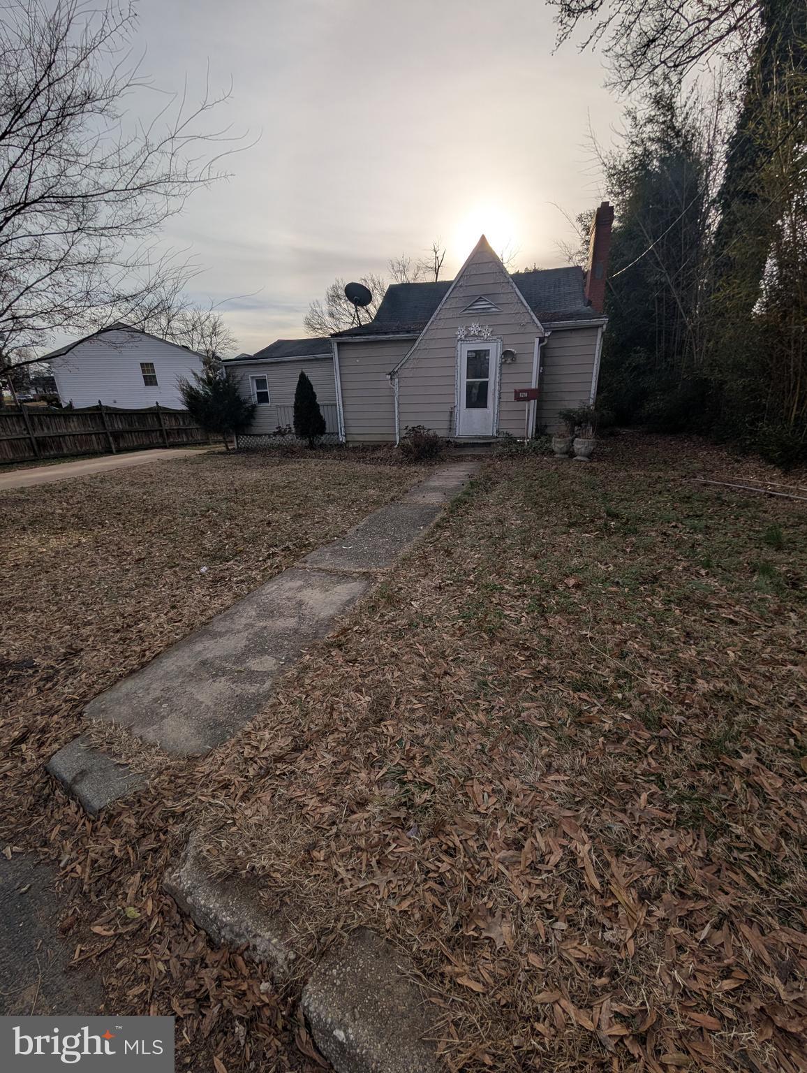 RIVERDALE HEIGHTS - Residential