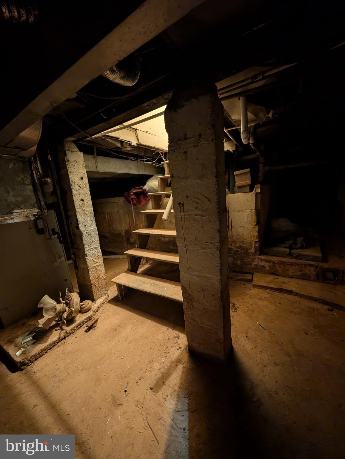 RIVERDALE HEIGHTS - Residential