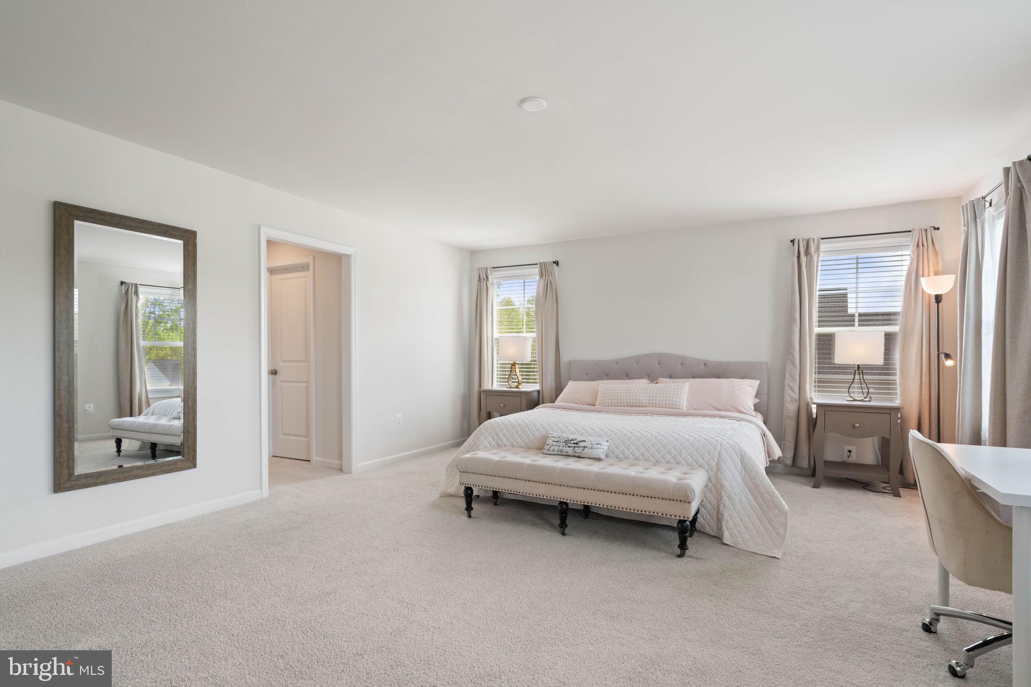 LIBERTY HALL - Residential