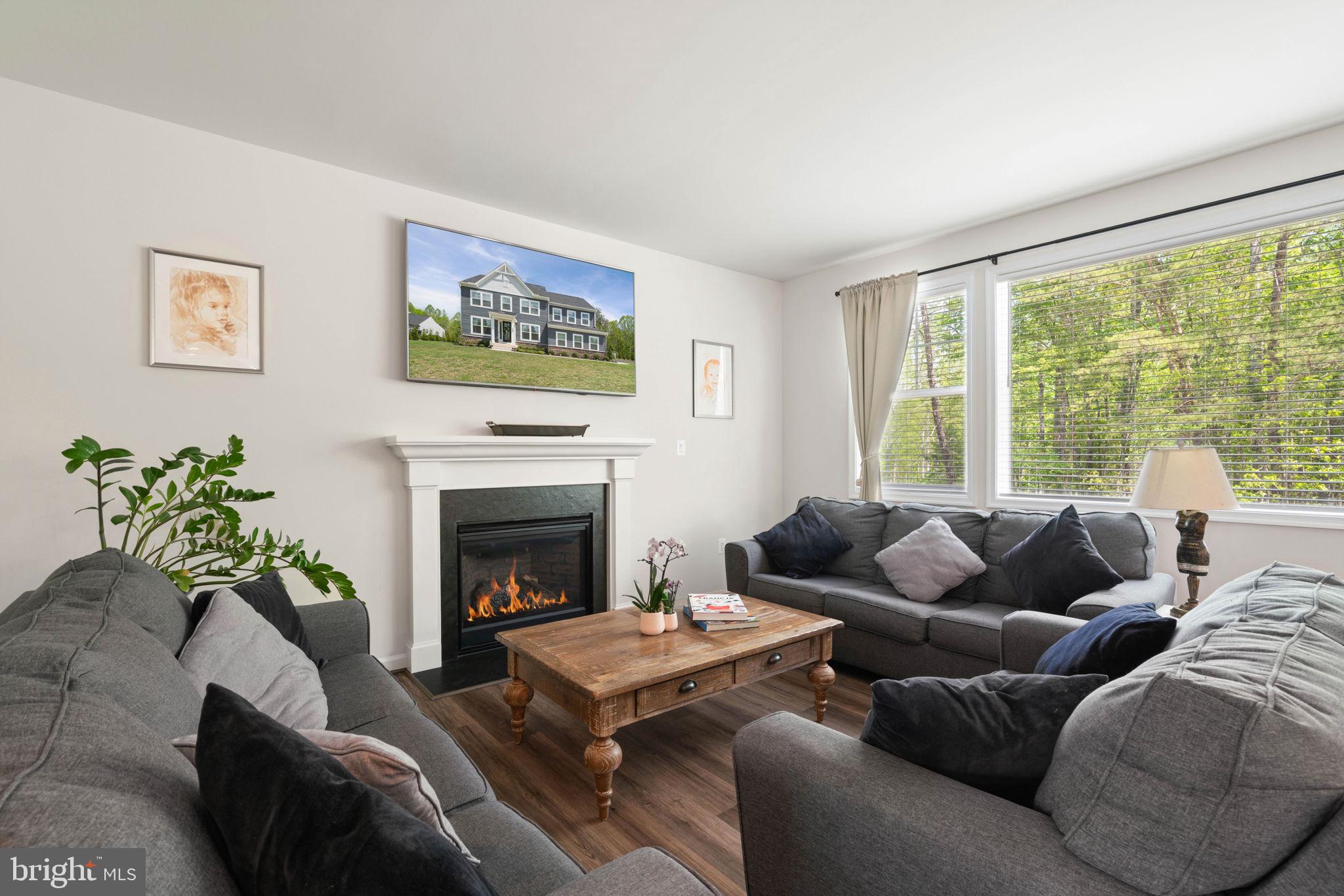 LIBERTY HALL - Residential