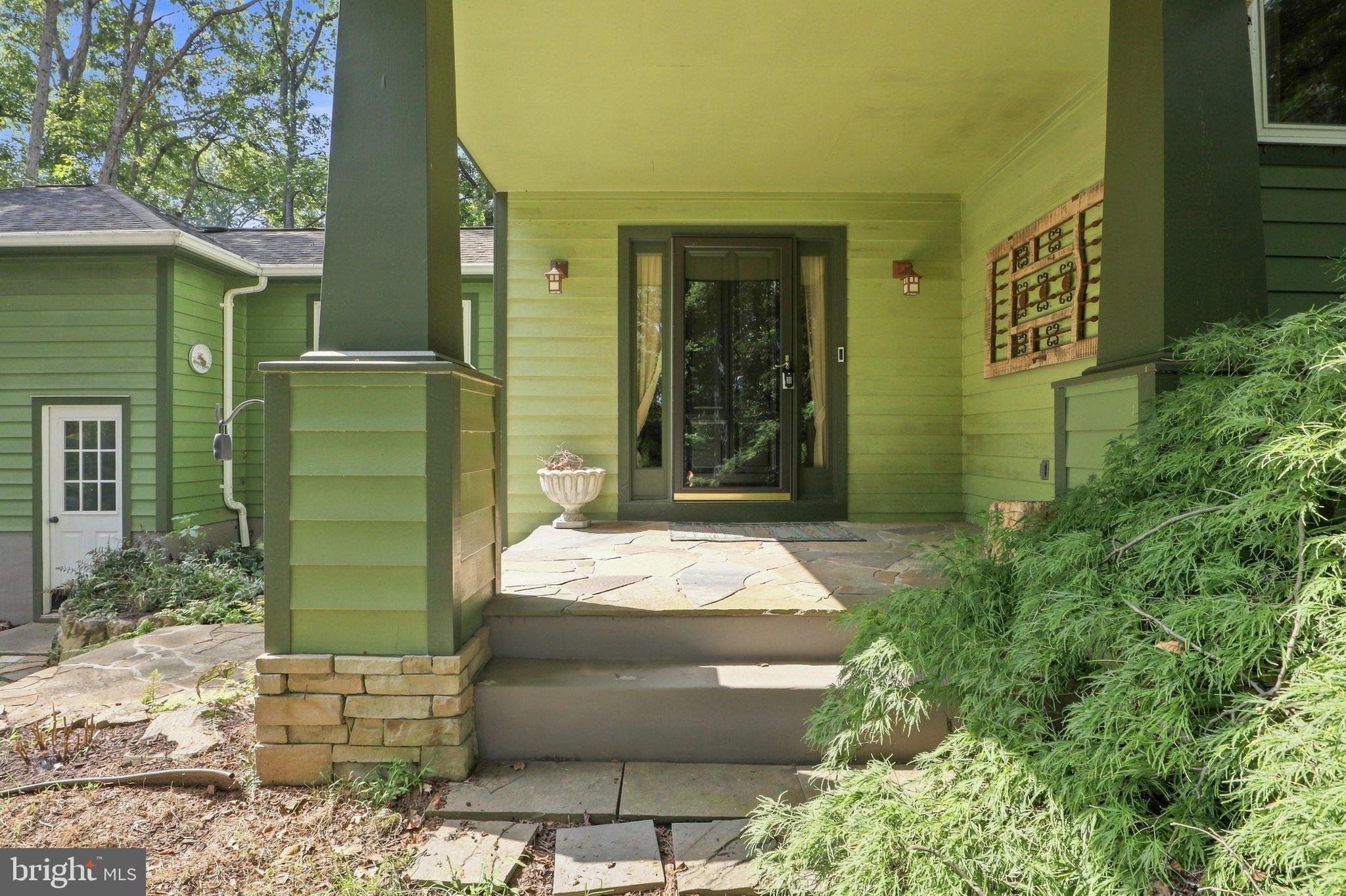 39400 CROOKED BRIDGE LANE