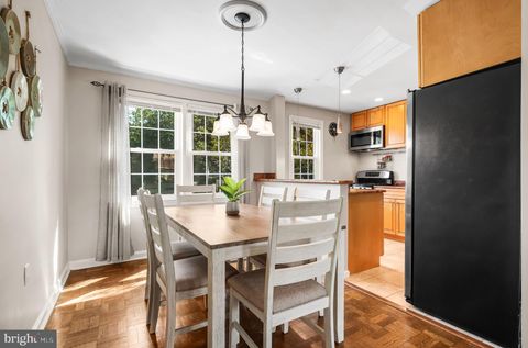 6725 W WAKEFIELD DRIVE B1 ALEXANDRIA VA 22307
