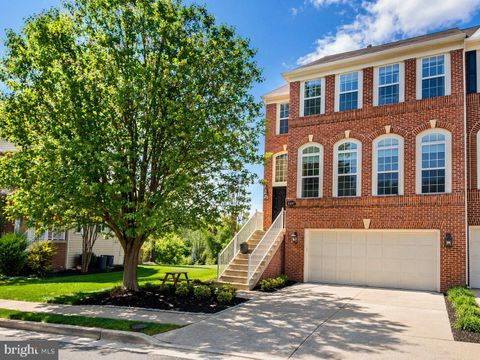 Photo of 43097 Northlake Overlook Terrace, LEESBURG, VA 20176 (MLS # VALO2121674)