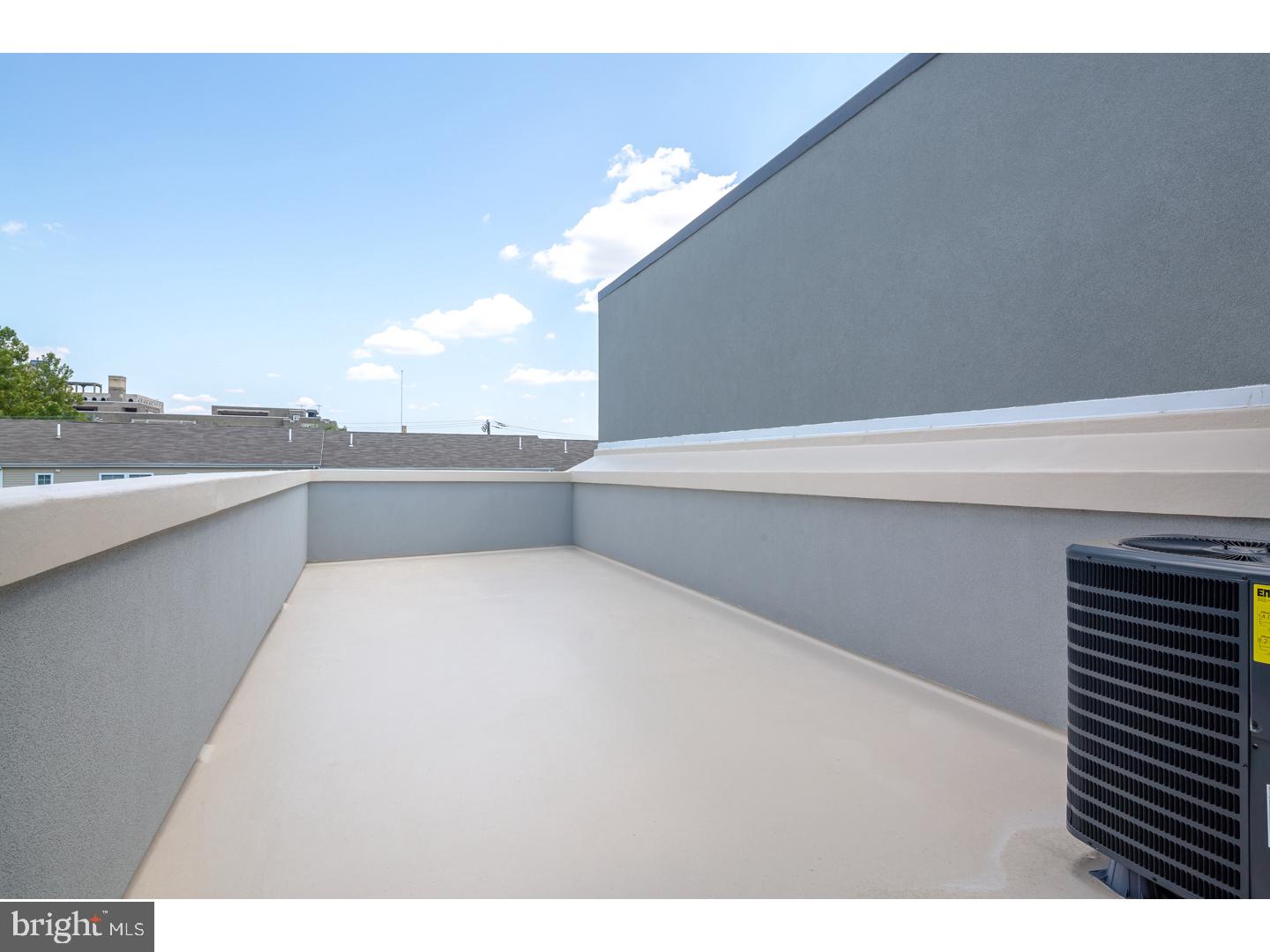 SOUTH KENSINGTON - Residential