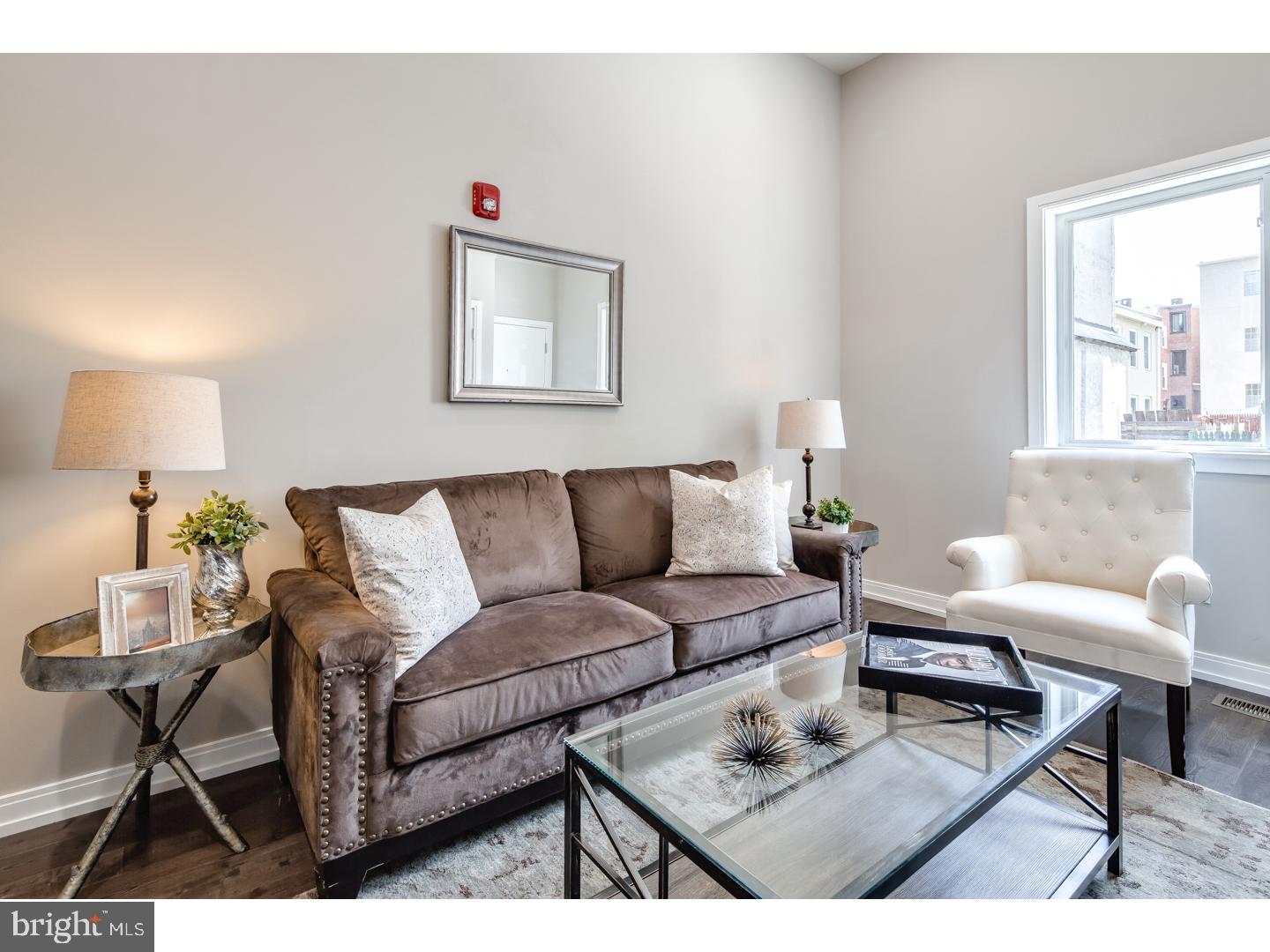 SOUTH KENSINGTON - Residential