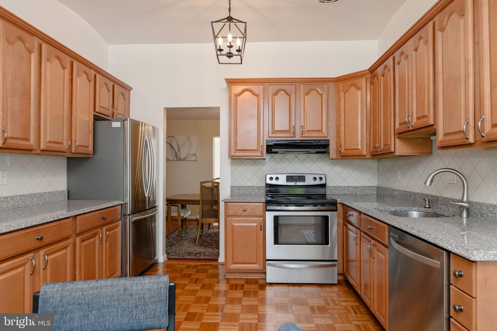FOXHALL - Residential