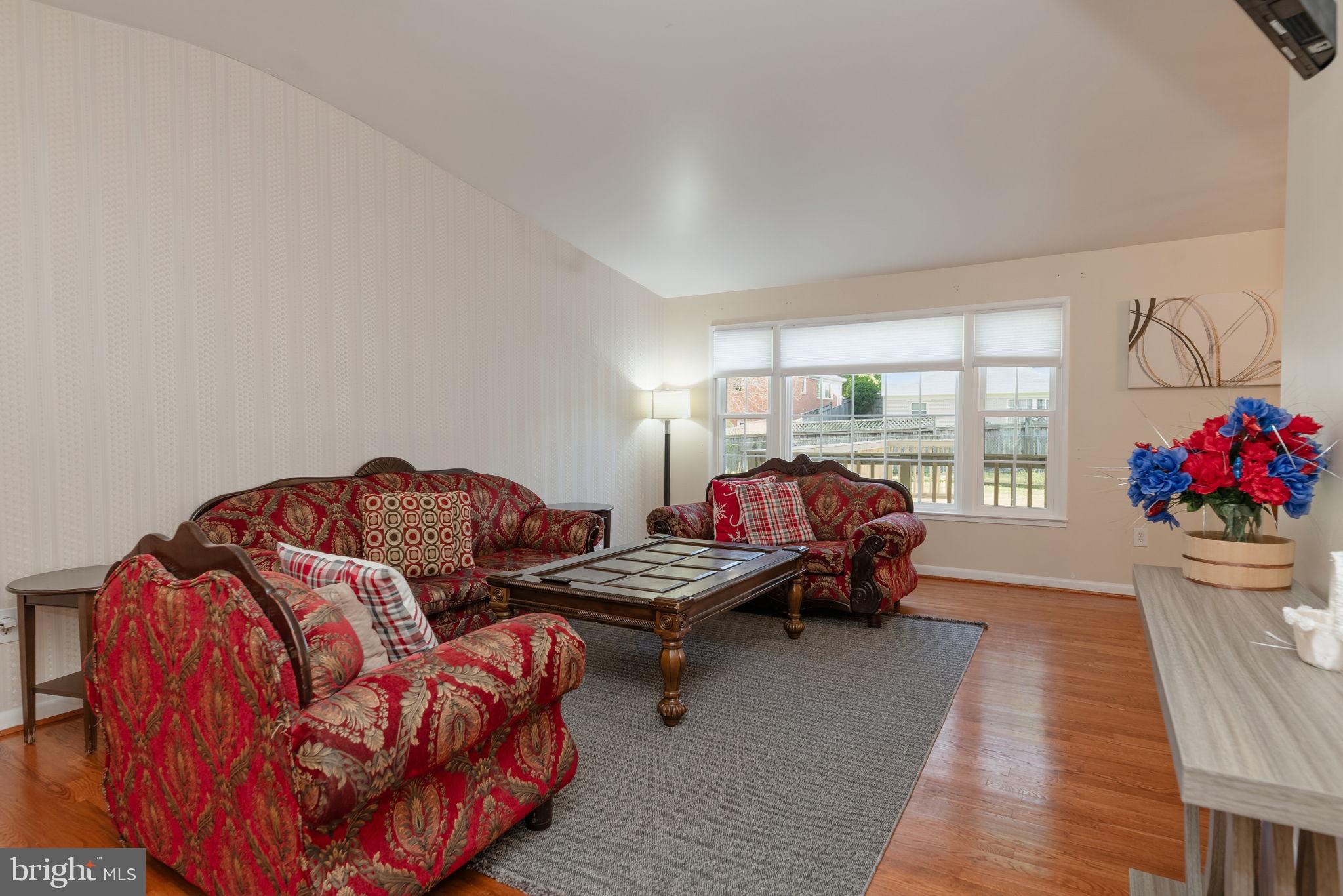 FOXHALL - Residential