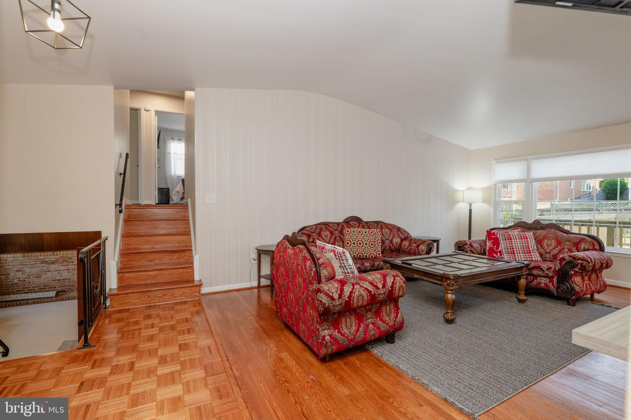 FOXHALL - Residential