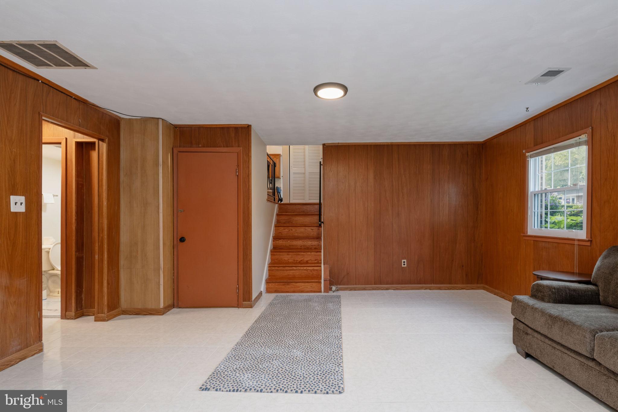 FOXHALL - Residential