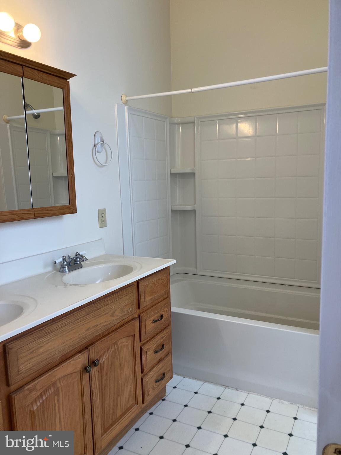 CORPORATION OF SHEPHERDSTOWN - Residential Lease