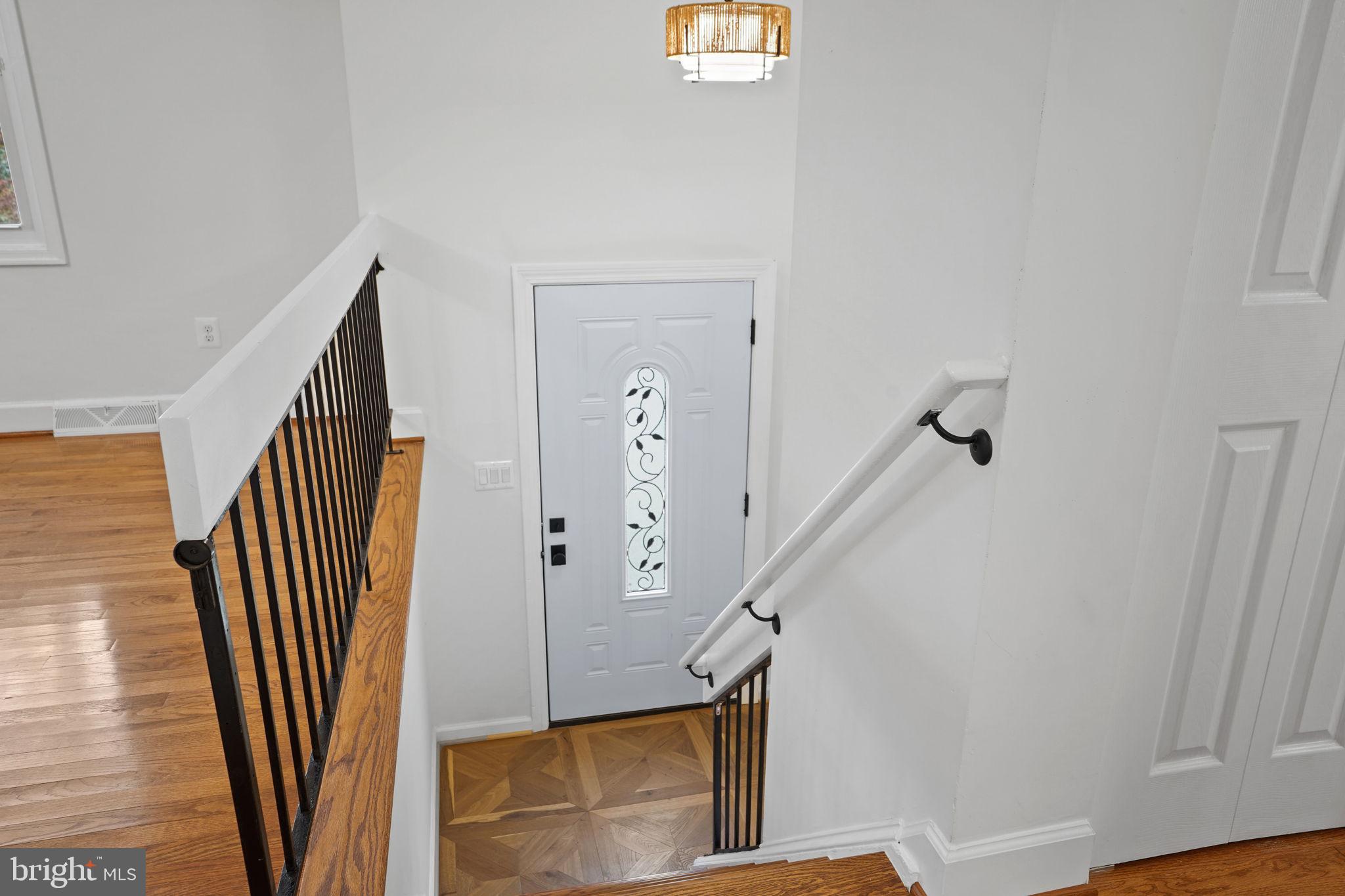 5462 DELPHINIUM COURT