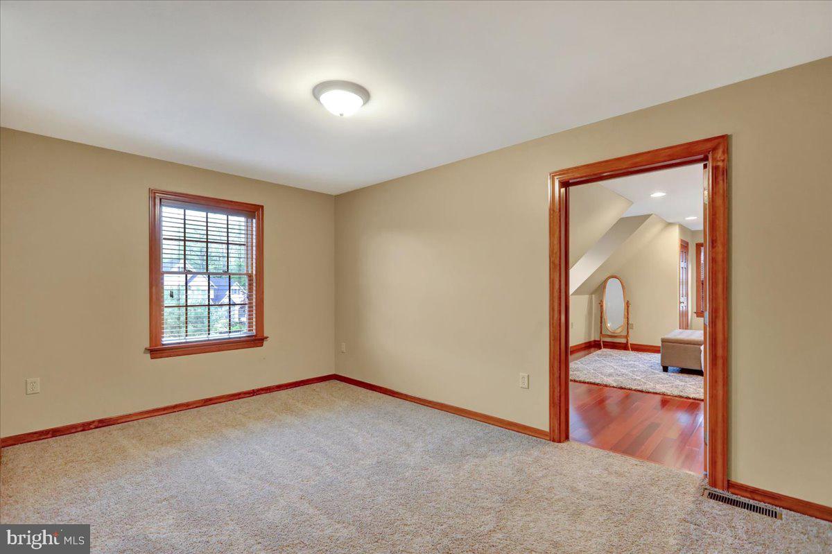 RIDGEVIEW - Residential