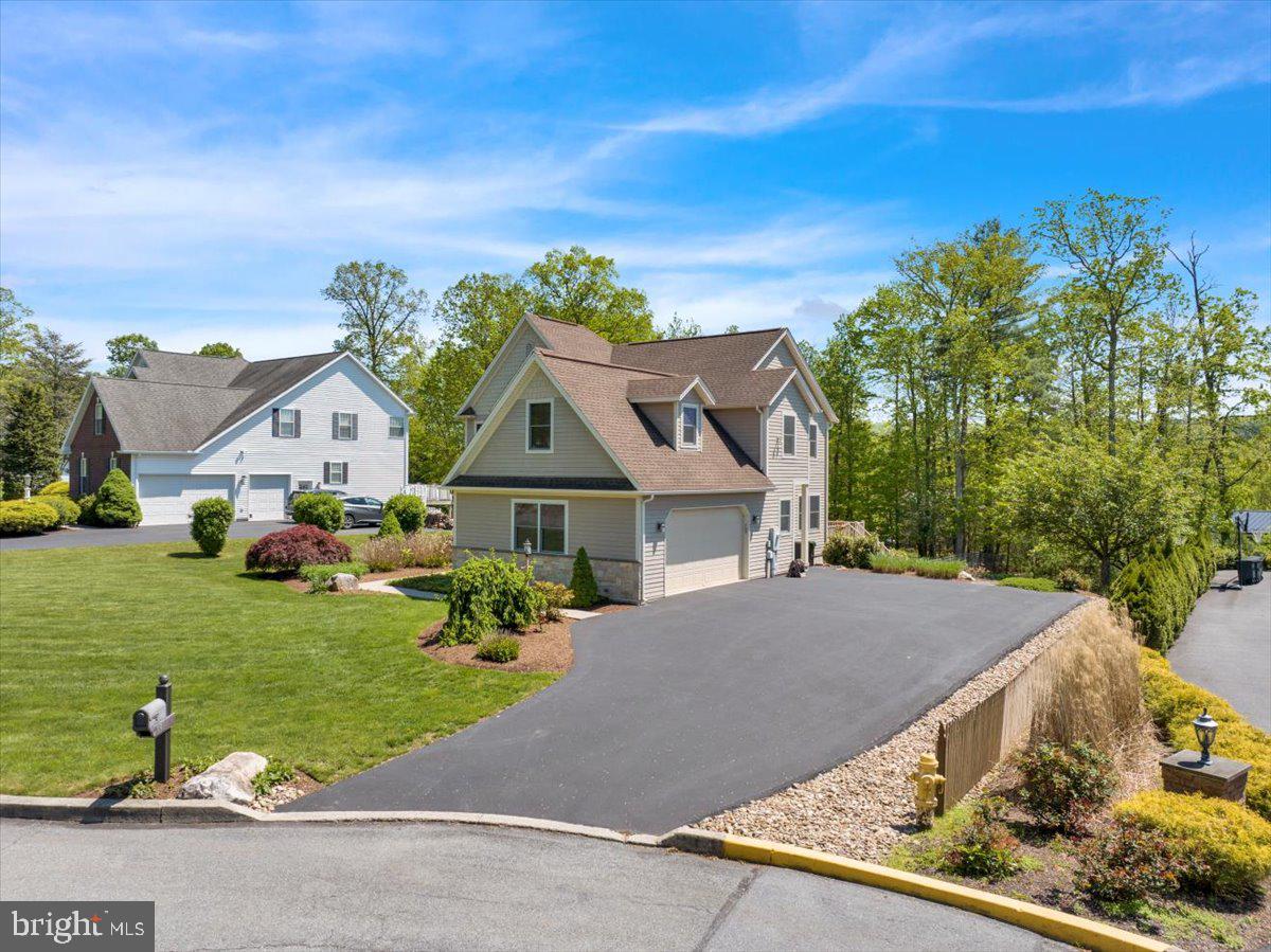 RIDGEVIEW - Residential