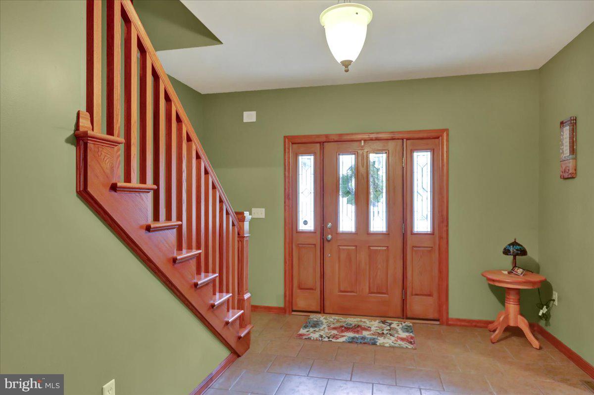 RIDGEVIEW - Residential