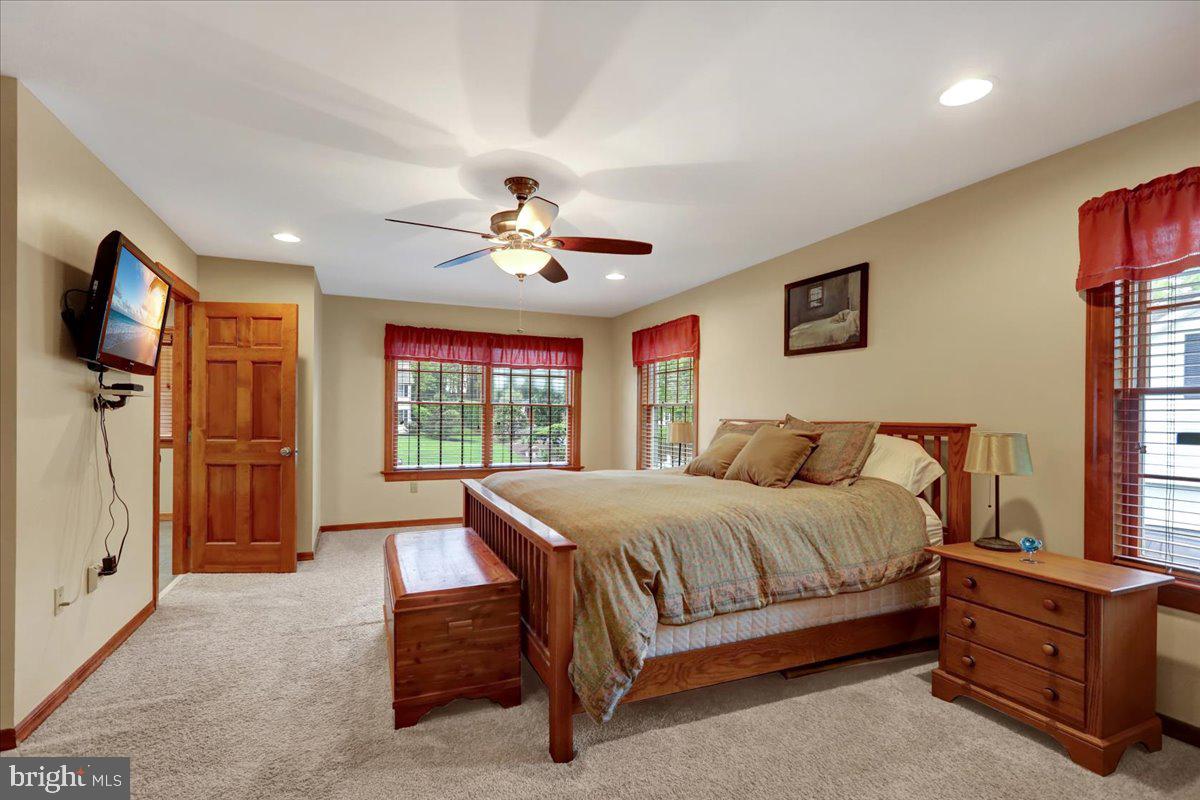 RIDGEVIEW - Residential